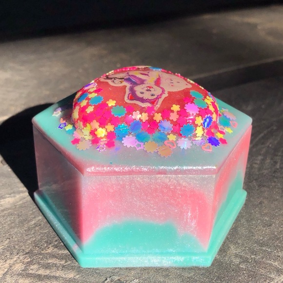 Handmade Lisa Frank Kawaii UV Resin Trinket Box - Picture 10 of 16